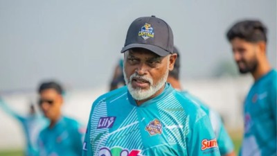 Dhaka Capitals assistant coach passed away after collapsing on field ahead of BPL match.