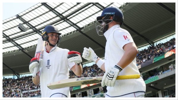 England won the fourth Ashes Test by four wickets.