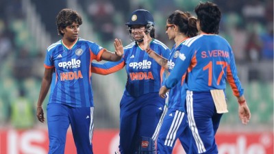India beat Sri Lanka by 30 runs in the fourth T20I.