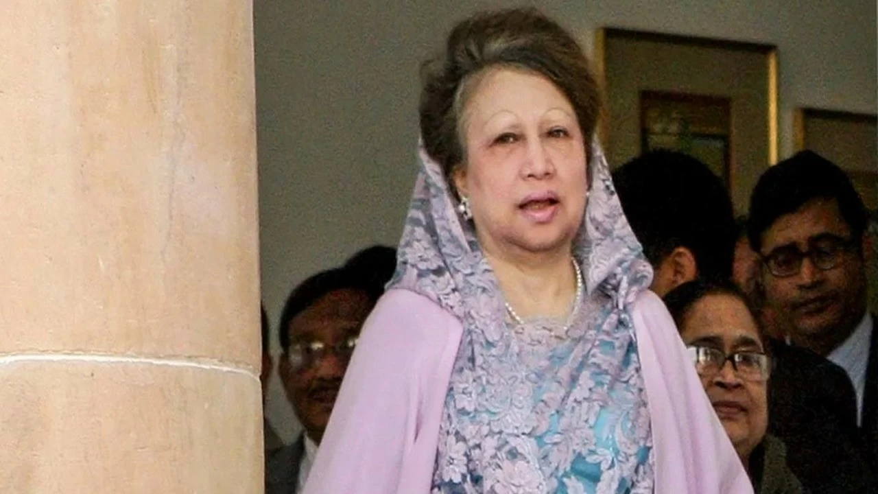 Khaleda Zia had been undergoing treatment at Dhaka’s Evercare Hospital since November 23.