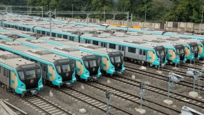 The year-end arrangements also include additional bus services and special suburban train operations.