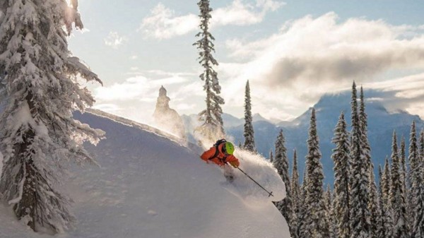 Plan perfect powder snow skiing vacation across global top destinations