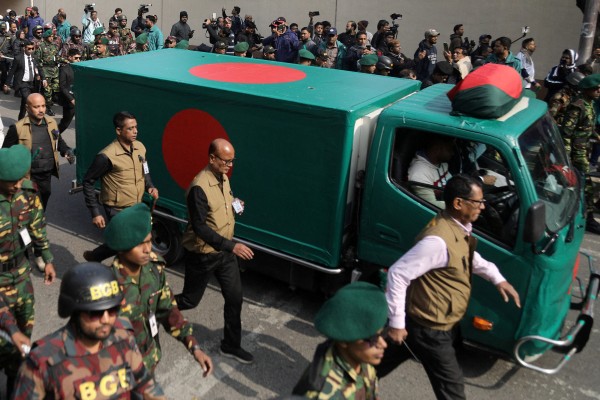 2025-12-31T054149Z_637864294_RC2HRIABM7SQ_RTRMADP_3_PEOPLE-KHALEDA-ZIA-FUNERAL