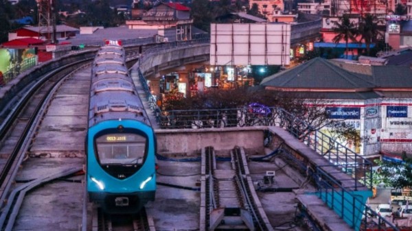Kochi metro ends 2025 with record-breaking ridership across rail, water services