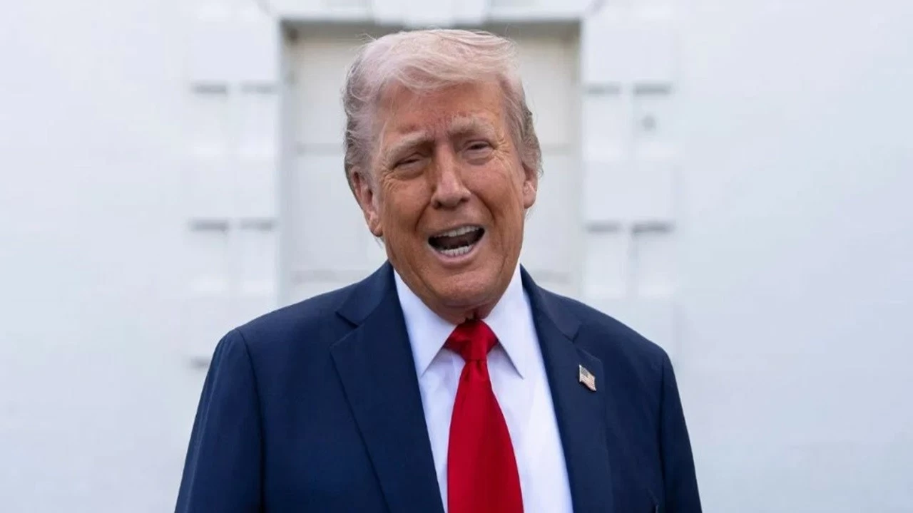  Immediately after the latest attack, Donald Trump's supporters in the US have started making statements about Greenland. 