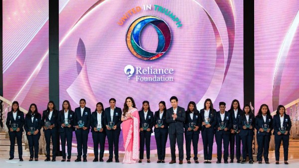 Nita Ambani honoured the Indian women's blind team.