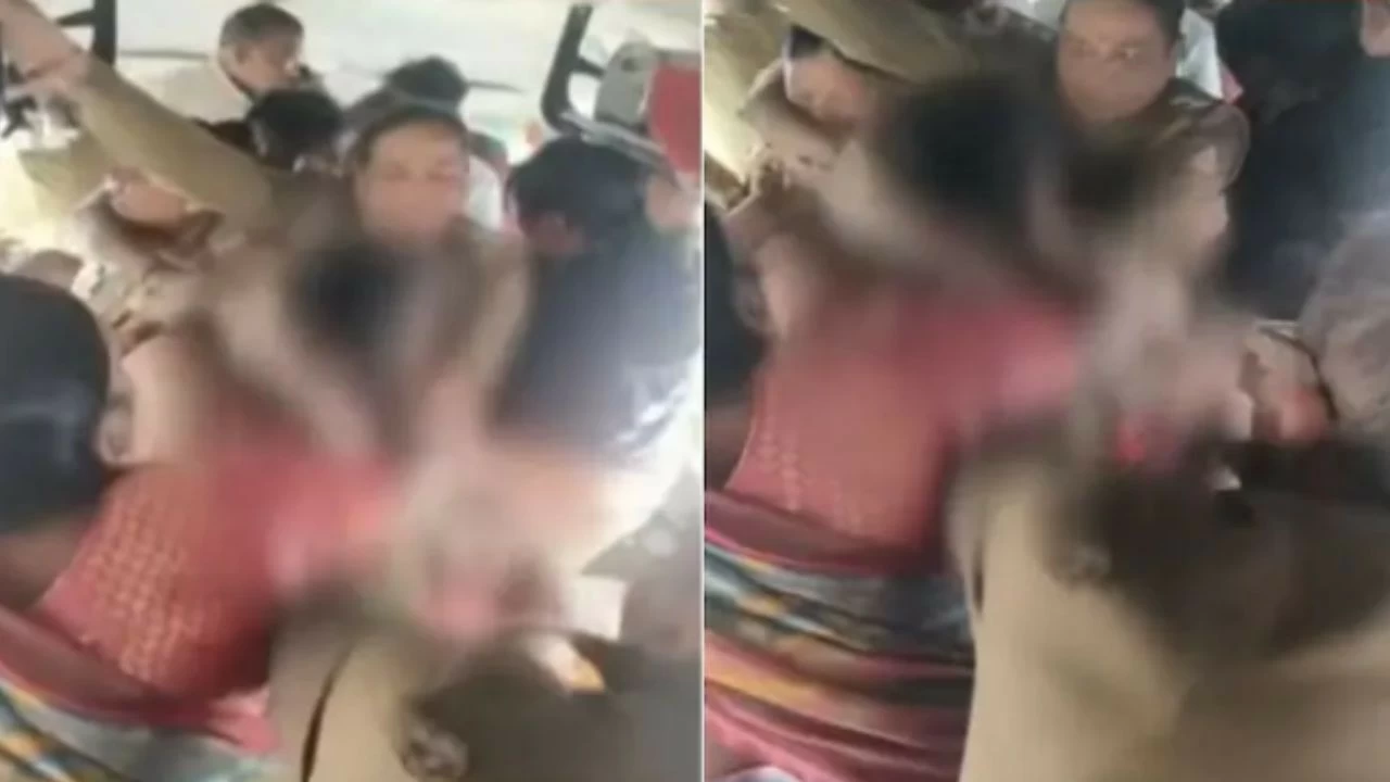 A screengrab shows the BJP woman worker being assaulted by the police in Karnataka's Hubballi 