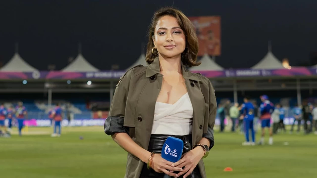 Ridhima Pathak was part of the hosting panel in the Bangladesh Premier League.