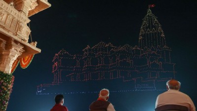 The Prime Minister took part in a laser light and cultural programme at the Somnath temple complex.