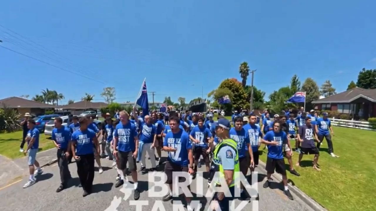 A group of people owing allegiance to a right wing group performed Haka on the streets of  Tauranga city in an attempt to stop a Sikh procession 