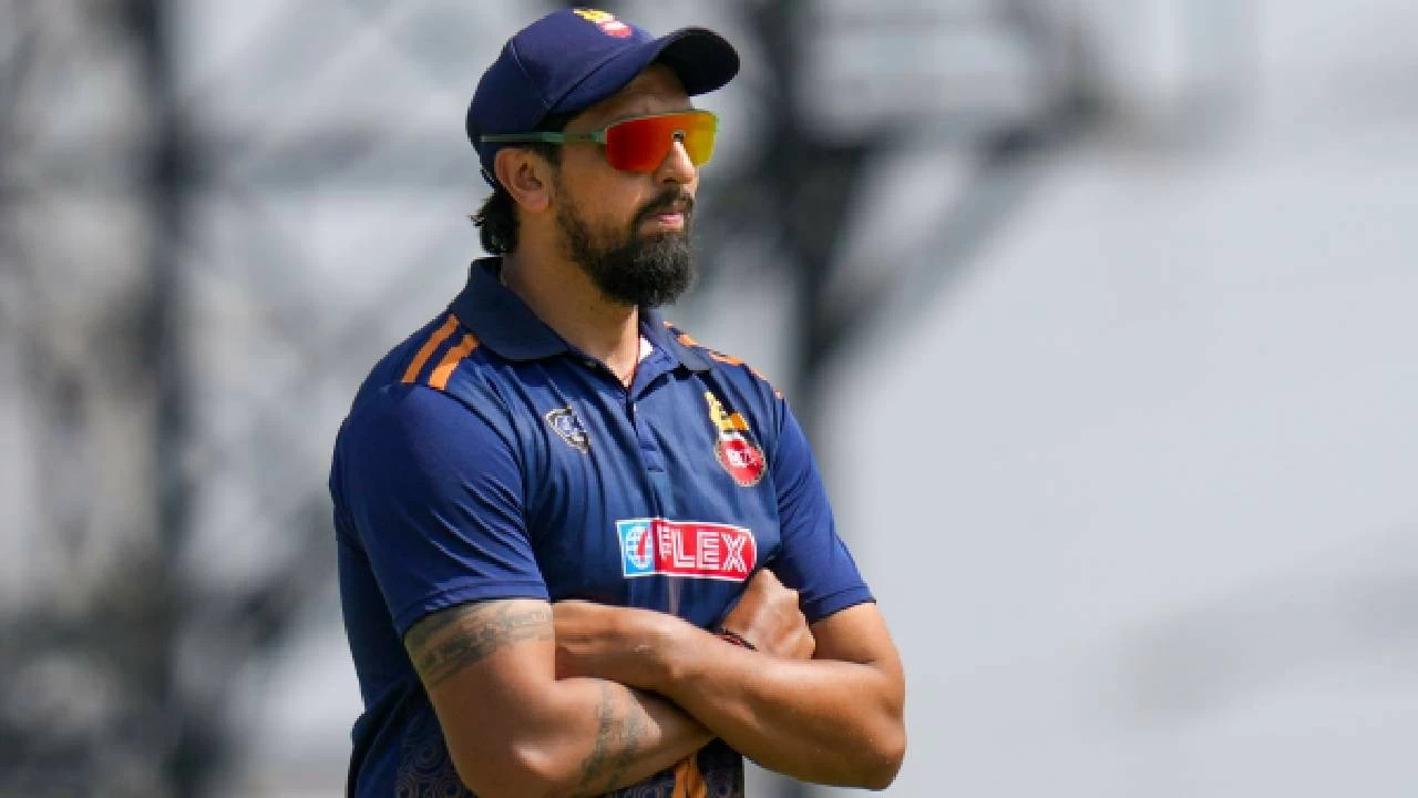 Ishant Sharma completed 200 List A wickets on Tuesday.