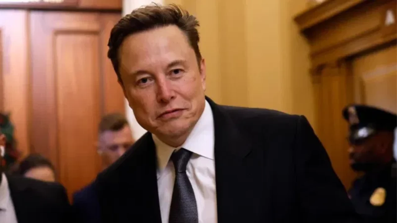 Musk’s comments come as his company xAI continues legal battles against Apple and OpenAI.