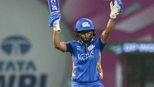Harmanpreet Kaur slammed a brilliant 71 to help Mumbai Indians beat Gujarat Giants in WPL 2026.