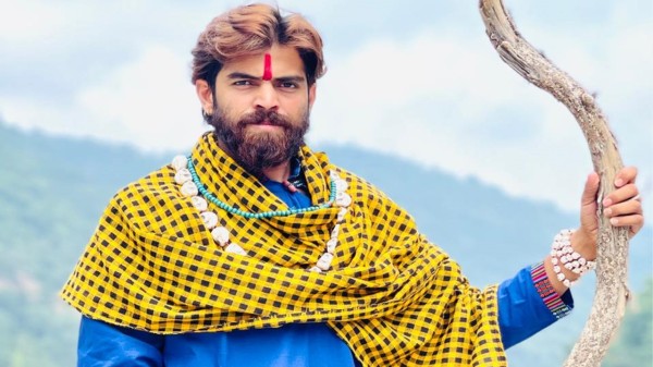 Reacting to the recent crackdown on 67 Haryanavi songs, Haryanavi singer Masoom Sharma cited Punjabi tracks like 'Chak Lo Revolver' which were popular in the past. (Photo Credit: Masoom Sharma's Facebook Page)