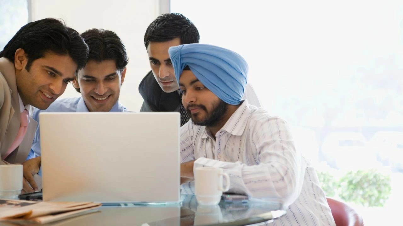 Weak alignment with industry limits exposure to real-world work reducing opportunities to build practical, job-relevant skills. (Image: Getty Images)