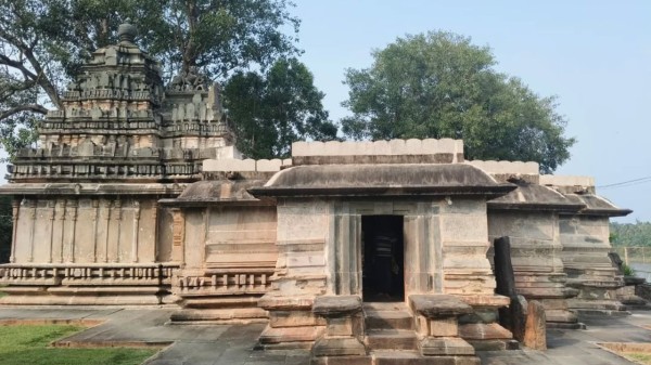 Gundlupet: Top place to visit and best time to visit Flower Pot of India in Karnataka