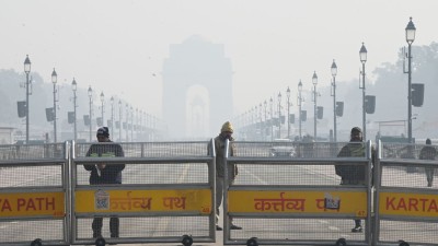 Ahead of the January 26 parade, North District Police conducted mock drills at crowded and sensitive locations.