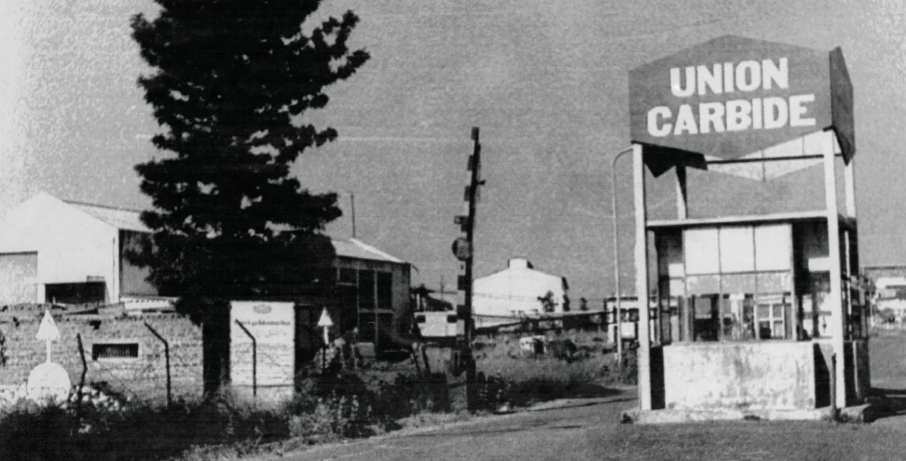 The MP government will develop a Rs 1200 crore memorial at the Bhopal Union Carbide site, honoring victims of the 1984 gas tragedy.  (Photo credit: Bettmann/Getty Images)