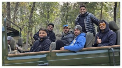 Indian cricketers pose at the Pench Tiger Reserve. 