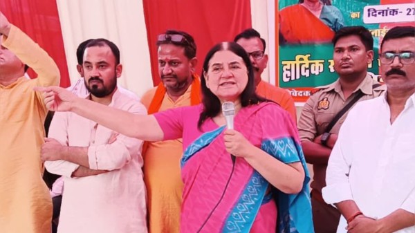 'Contempt of court': SC slams former Union Minister Maneka Gandhi for criticising stray dog order