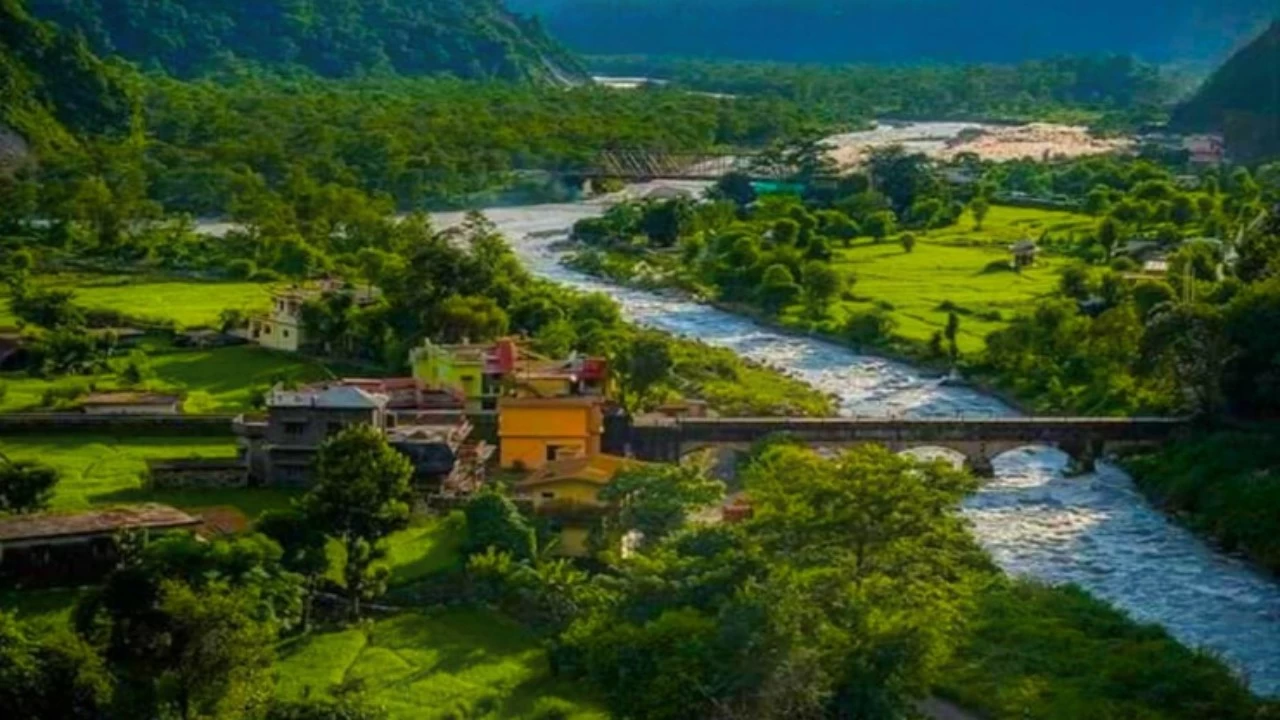 emperatures are rising in Uttarakhand as dry weather continues.