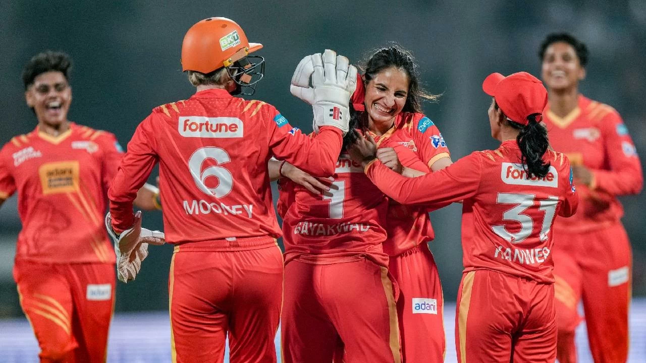 Gujarat Giants beat UP Warriorz in WPL match on Thursday.