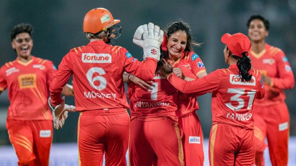 Gujarat Giants beat UP Warriorz in WPL match on Thursday.