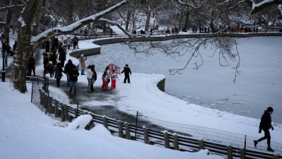 Authorities in many places have warned of a life-threatening cold that could last a week after the storm. (Photo credit: Reuters)