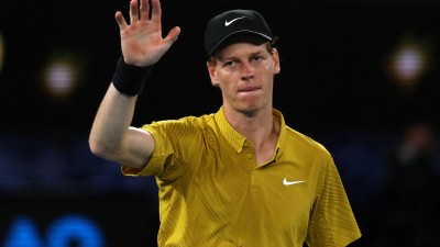 Jannik Sinner battled past Eliot Spizzirri in the 3rd round of the Australian Open 2026.