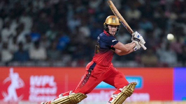 Grace Harris, Nadine de Klerk take RCB into WPL 2026 final