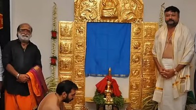First accused Unnikrishnan Potty performing pooja at Jayaram's residence in 2018