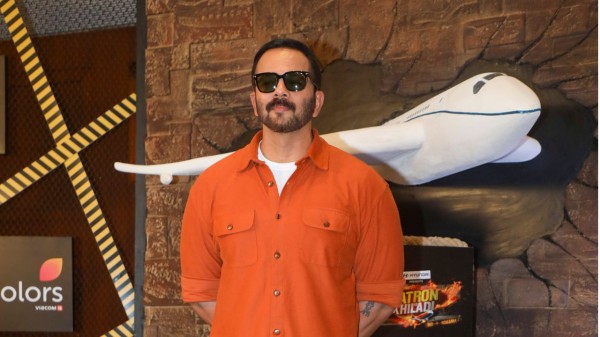 Firing happened outside filmmaker Rohit Shetty's house in Juhu, Mumbai on early Saturday morning 