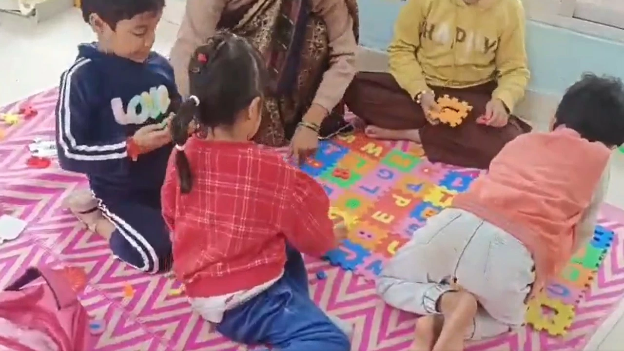 After she joined the anganwadi, Siya has been actively engaged in classroom activities. (@JyotiDevSpeaks/X)