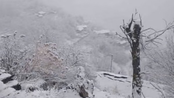 snowfall_in_Mukhba