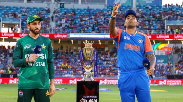 Pakistan off to Sri Lanka for T20 World Cup amid India boycott row