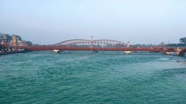 Ganga_in_haridwar_(1)